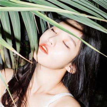 张雪峰在公司跑步后出现不适送医